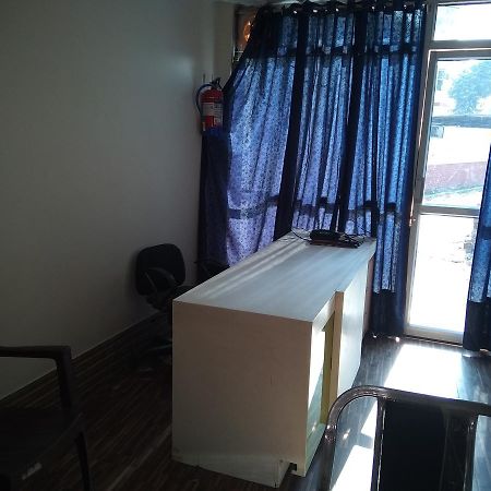 Pardhan Guest House Bara Banki Bagian luar foto