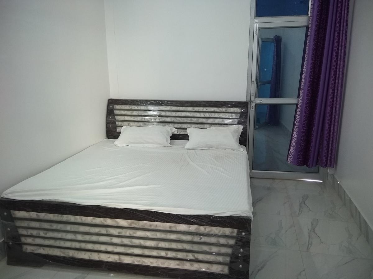 Pardhan Guest House Bara Banki Bagian luar foto