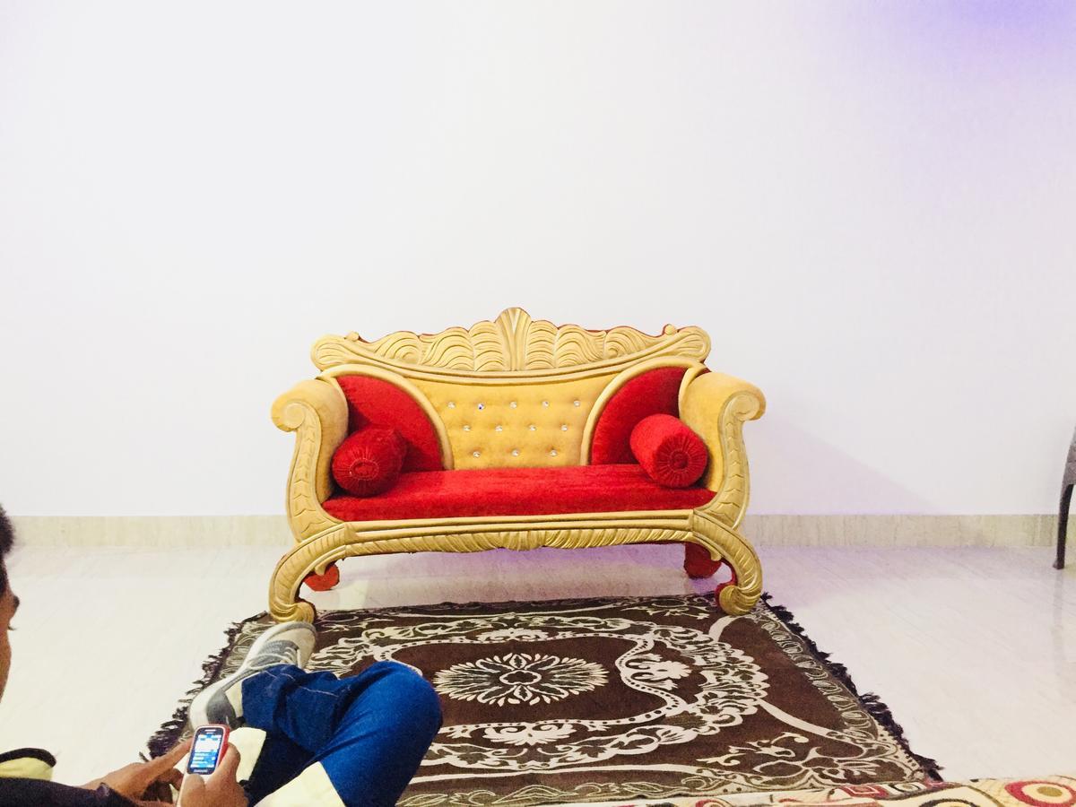 Pardhan Guest House Bara Banki Bagian luar foto